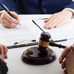 The Dangers Of Not Hiring A Trusted Family Lawyer